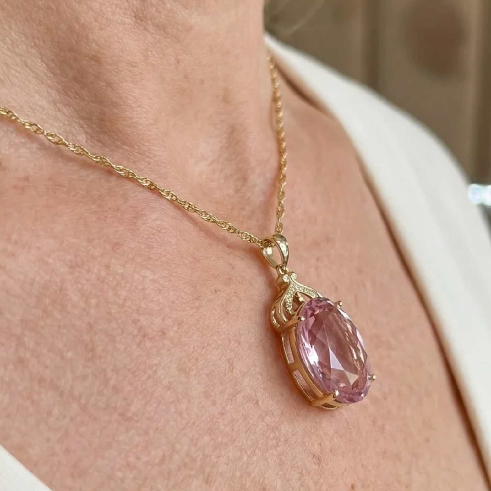 Oválný náhrdelník Rosa safír Impériales | Zlato
